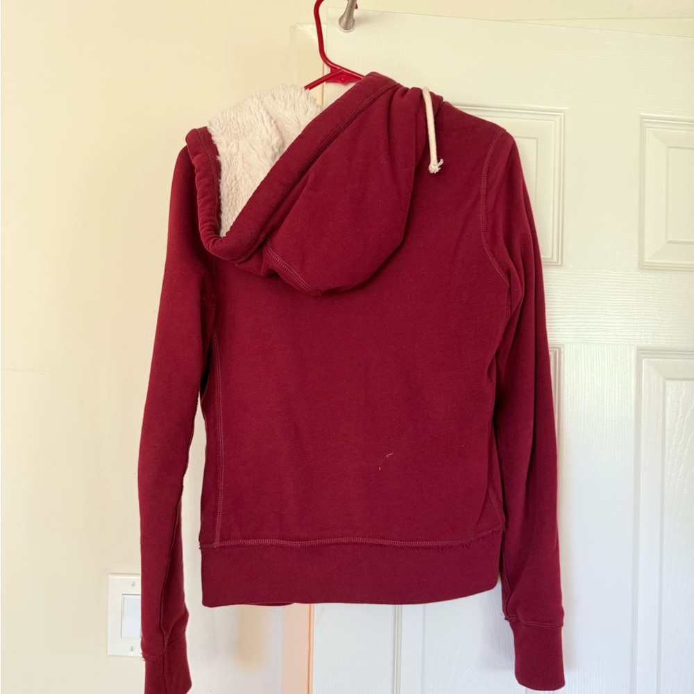 Hollister Burgundy Hoodie with White Fleece - Picture 3 of 3